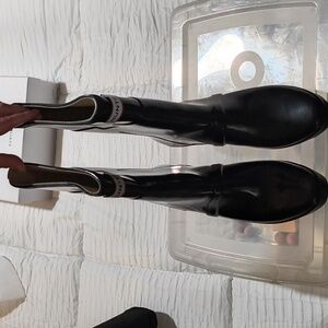 Hunter Women's Glossy Black Rain Boots Special Edition